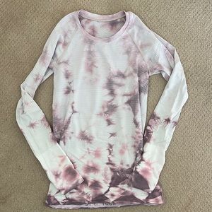 LULULEMON SWIFTLY TECH LONGSLEEVE TOP!